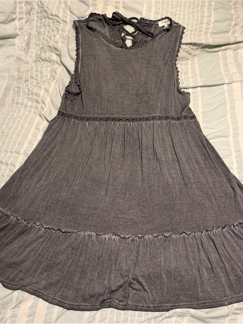 Sleeveless Gray Knit Dress with Lace Back